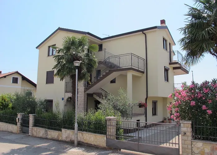 Apartments Ana